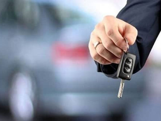 هشدار: دو ماه برای خرید خودرو صبر کنید!